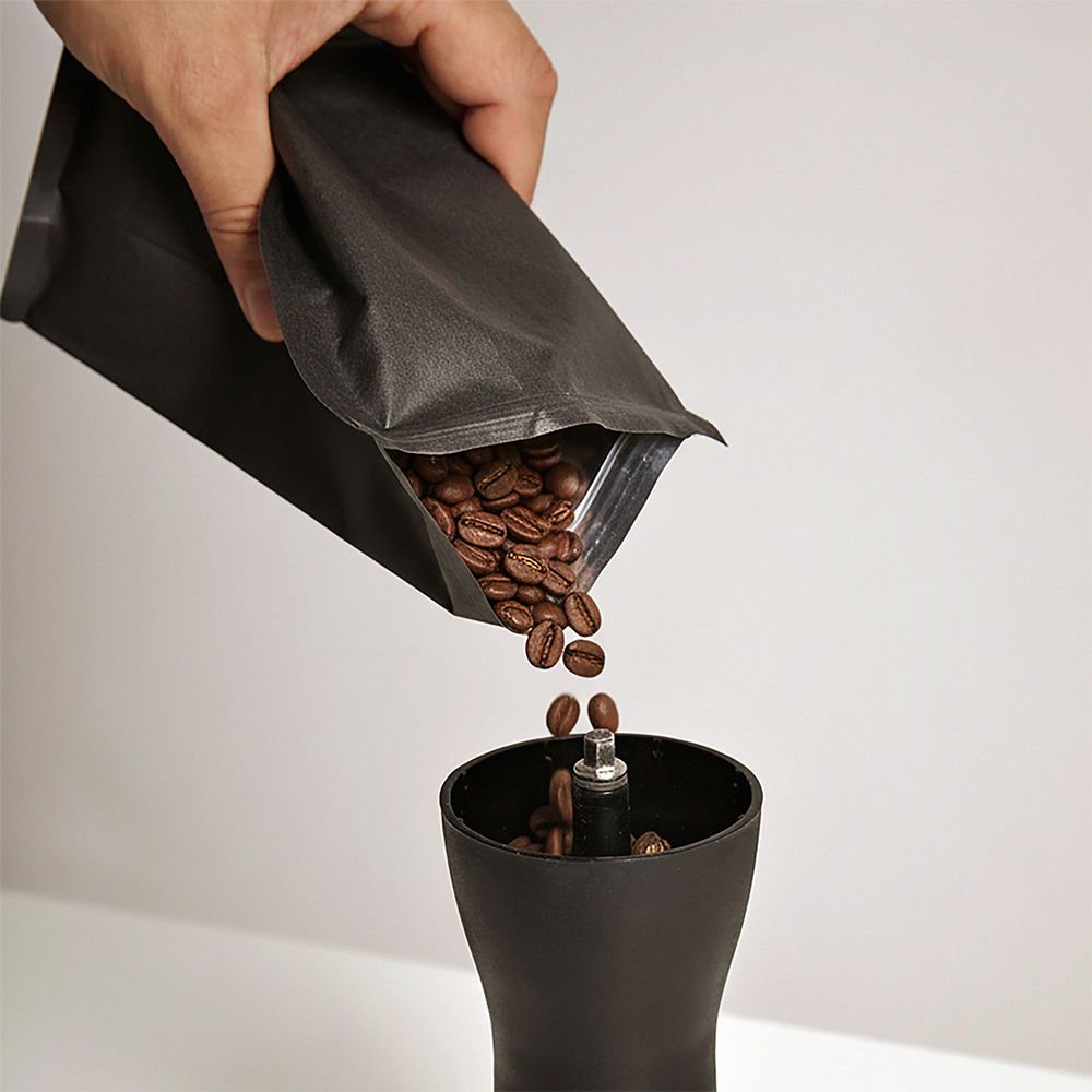 [Whole Bean] Honduras (Flor De Café) | Mandarin Brightness, Sweet Corn, Jasmine, Peach, Crystal-Clean Finish.